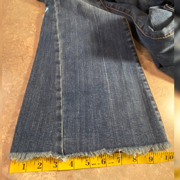Seven7 Ultra High Rise Flare Jeans (12) - Picture 7 of 11
